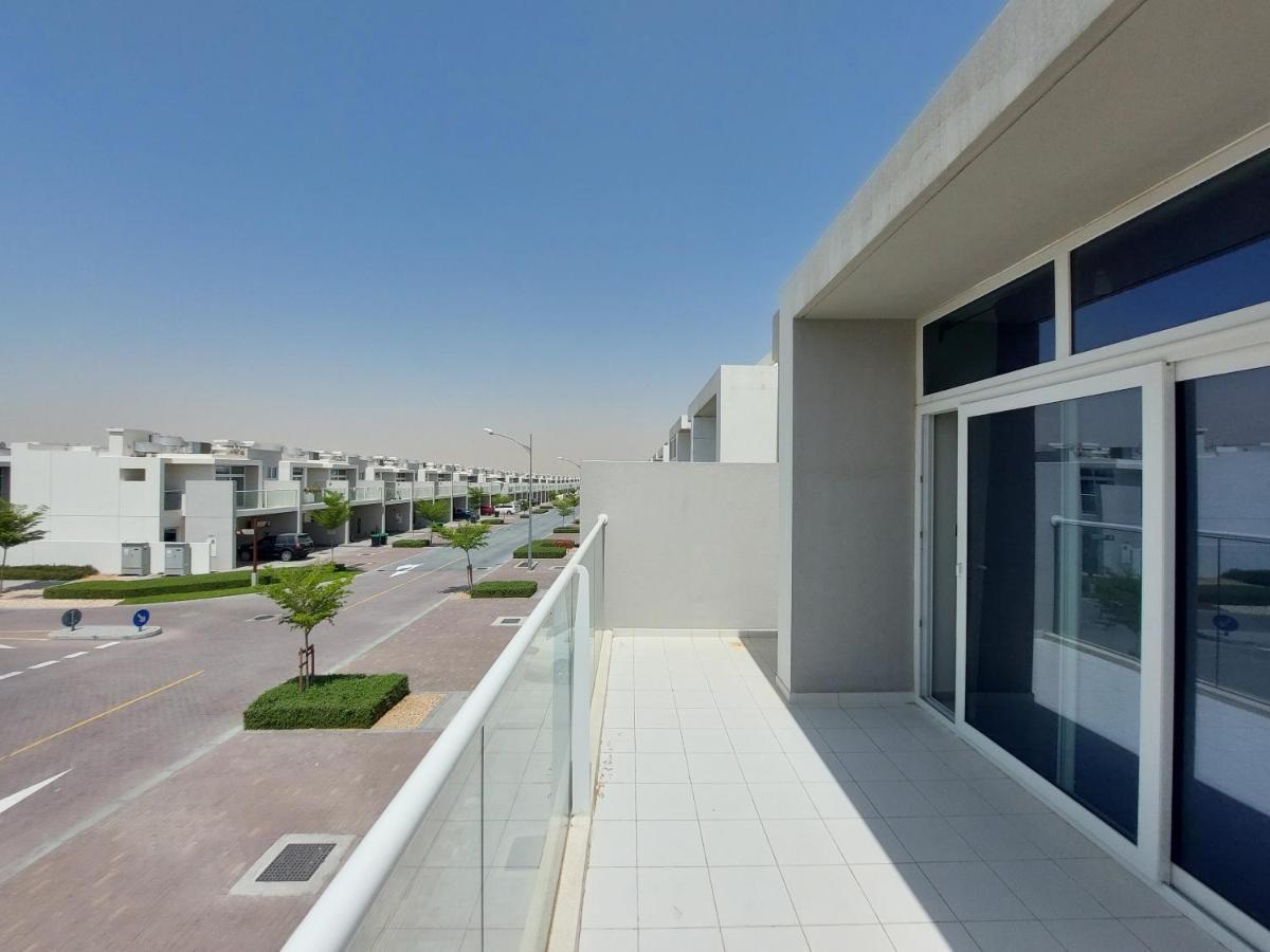 Damac Hills Townhouse Villa Дубай Екстериор снимка